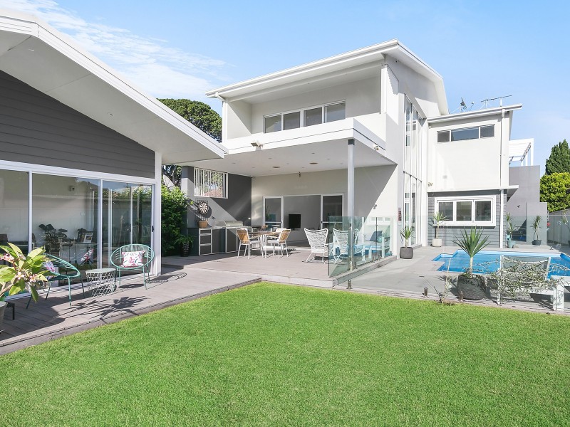 15 Napoleon Street, Sans Souci NSW 2219