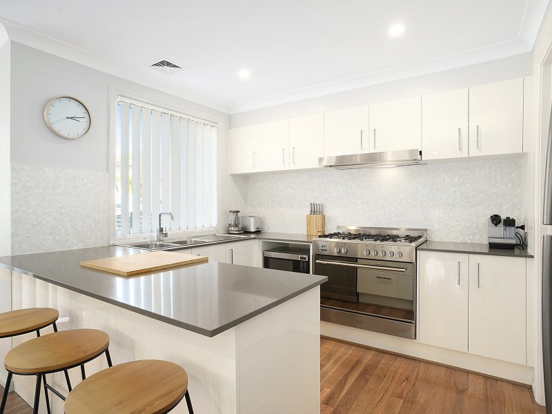 90 Holt Road, Sylvania NSW 2224