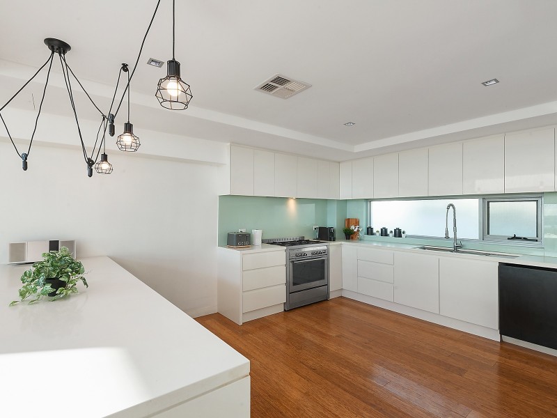 4/4-8 Florida Street, Sylvania NSW 2224