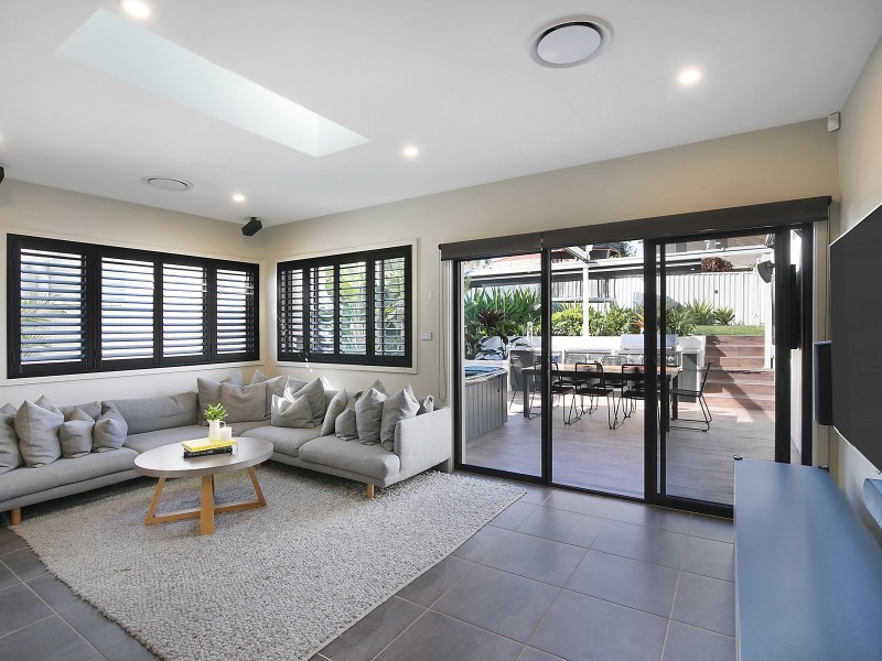 128a Holt Road, Taren Point NSW 2229