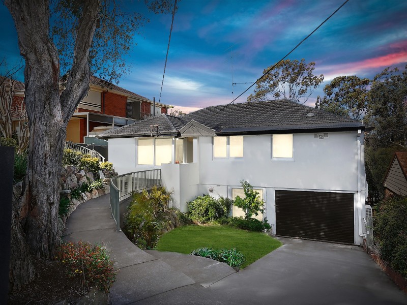 11 Faye Avenue, Blakehurst NSW 2221