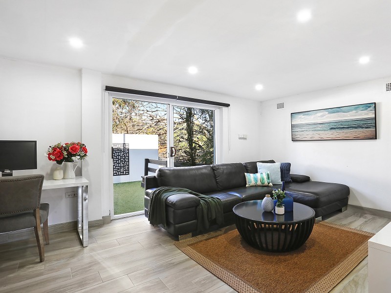 11 Faye Avenue, Blakehurst NSW 2221