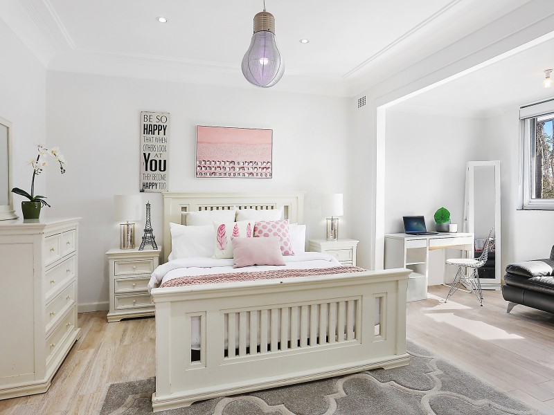 11 Faye Avenue, Blakehurst NSW 2221