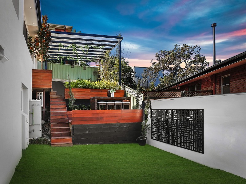 11 Faye Avenue, Blakehurst NSW 2221