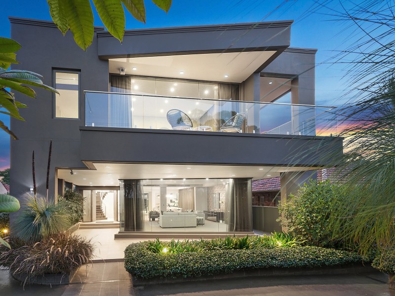 304 The Grand Parade, Sans Souci NSW 2219