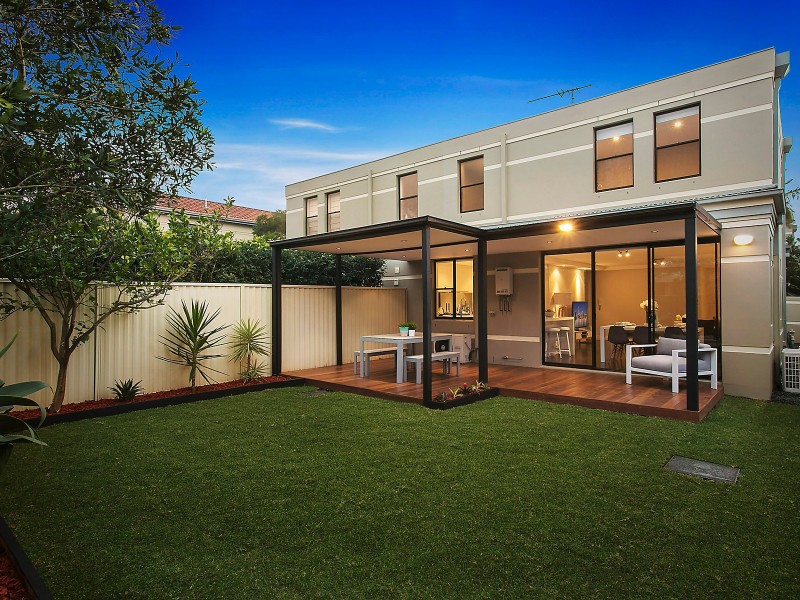 2/246A The Grand Parade, Ramsgate Beach NSW 2217