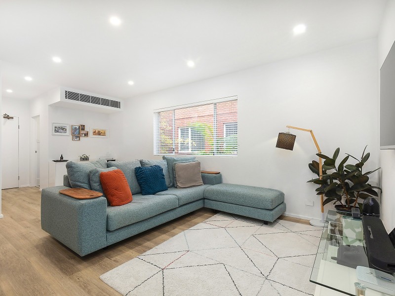 2/164 Russell Avenue, Dolls Point NSW 2219
