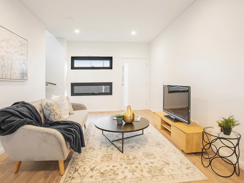 14/24 Hillcrest Avenue, Greenacre NSW 2190