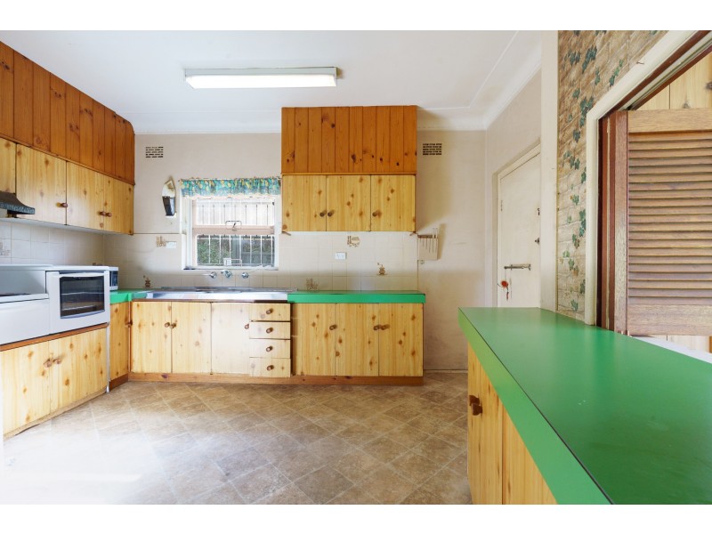 28 Warialda Street, Kogarah NSW 2217