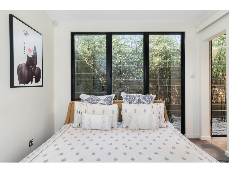 122 Holt Road, Taren Point NSW 2229