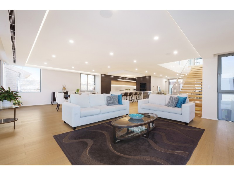 31 Riverside Drive, Sans Souci NSW 2219