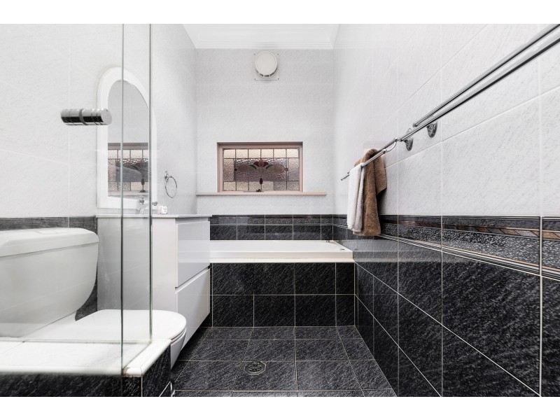 36 Dunmore Street North, Bexley NSW 2207