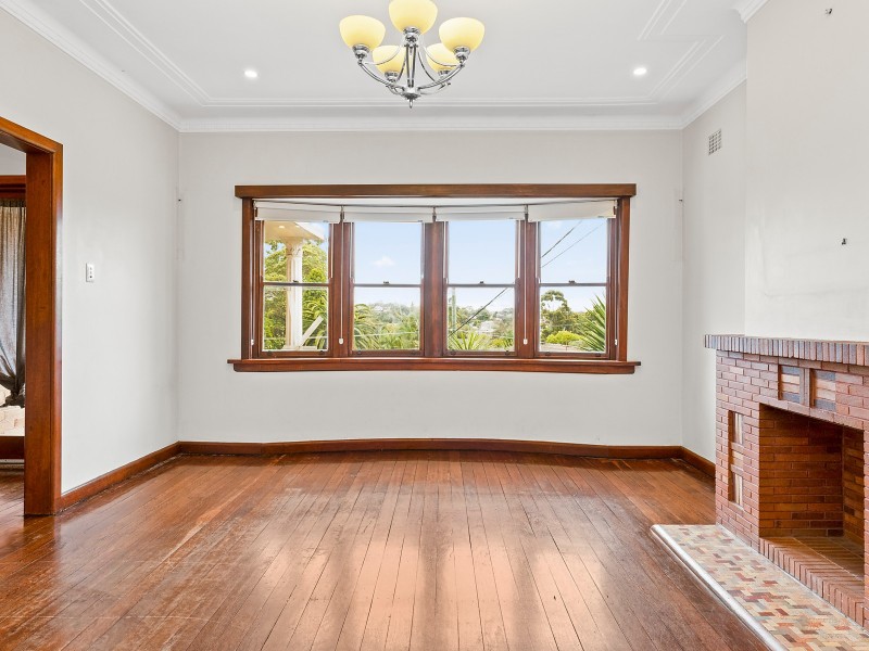 18 Borgah Street, Carss Park NSW 2221