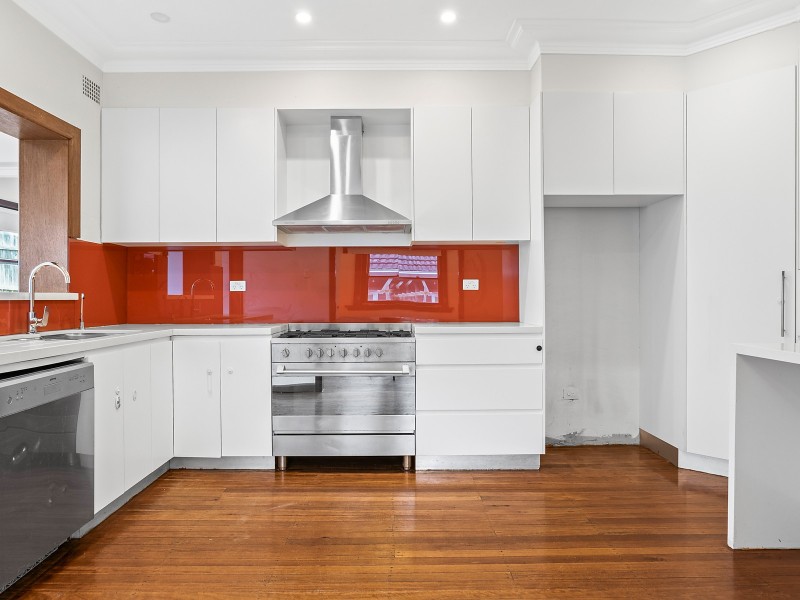 18 Borgah Street, Carss Park NSW 2221