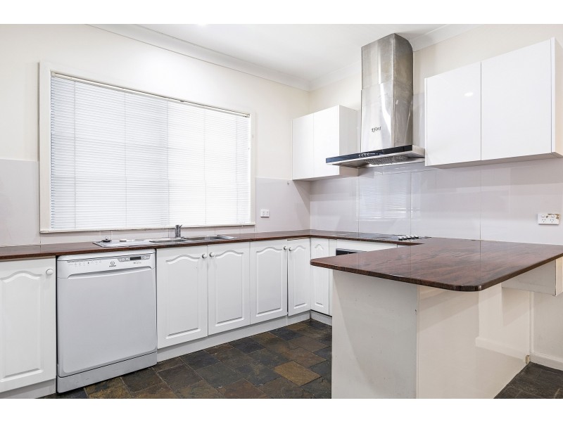 142 Hillcrest Avenue, Hurstville Grove NSW 2220