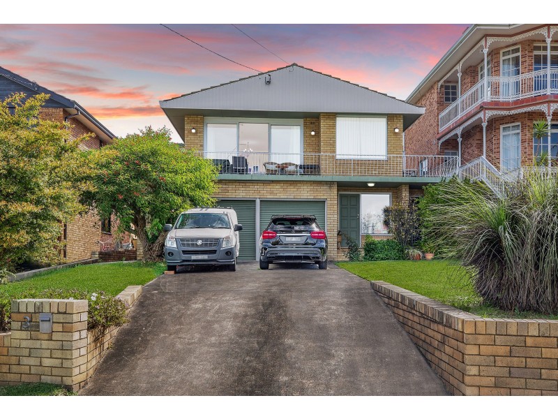 3 Evelyn Street North, Sylvania NSW 2224