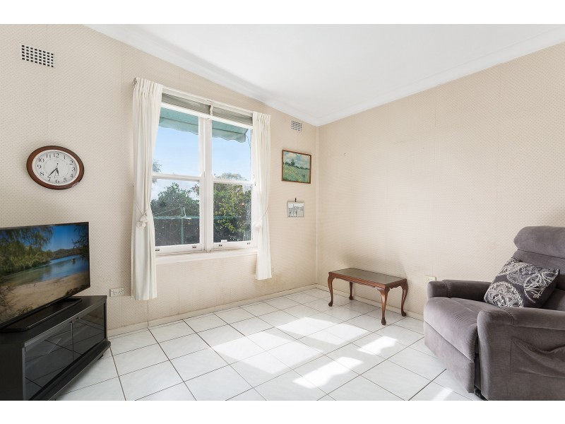 4 Traynor Avenue, Kogarah NSW 2217