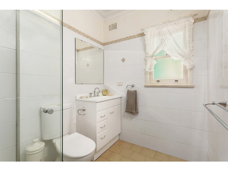 4 Traynor Avenue, Kogarah NSW 2217