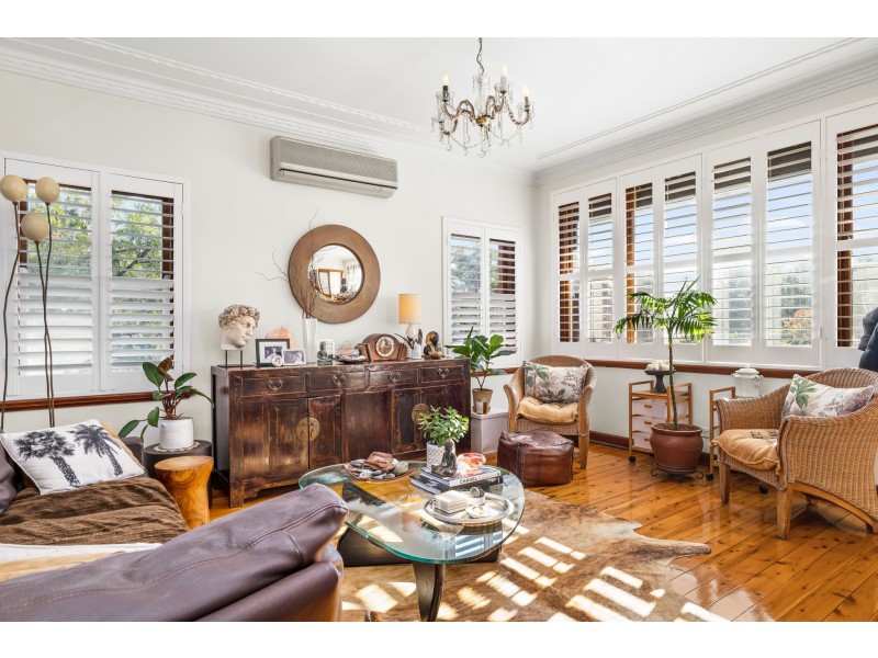 14 Flatrock Road, Kingsgrove NSW 2208