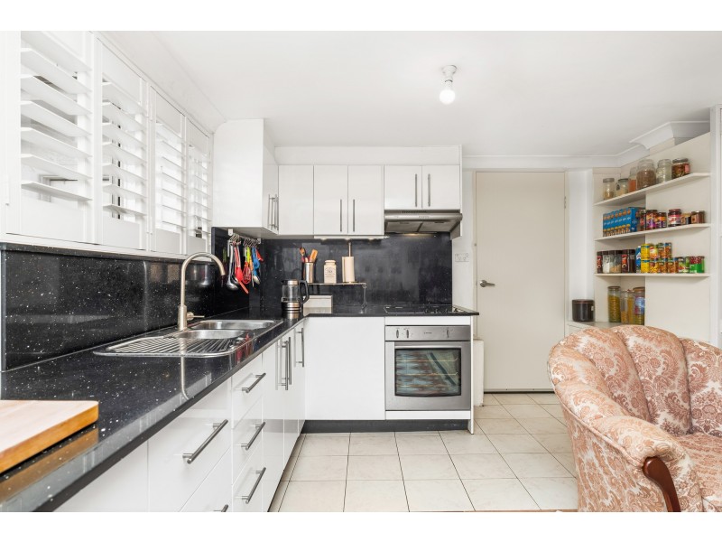 14 Flatrock Road, Kingsgrove NSW 2208