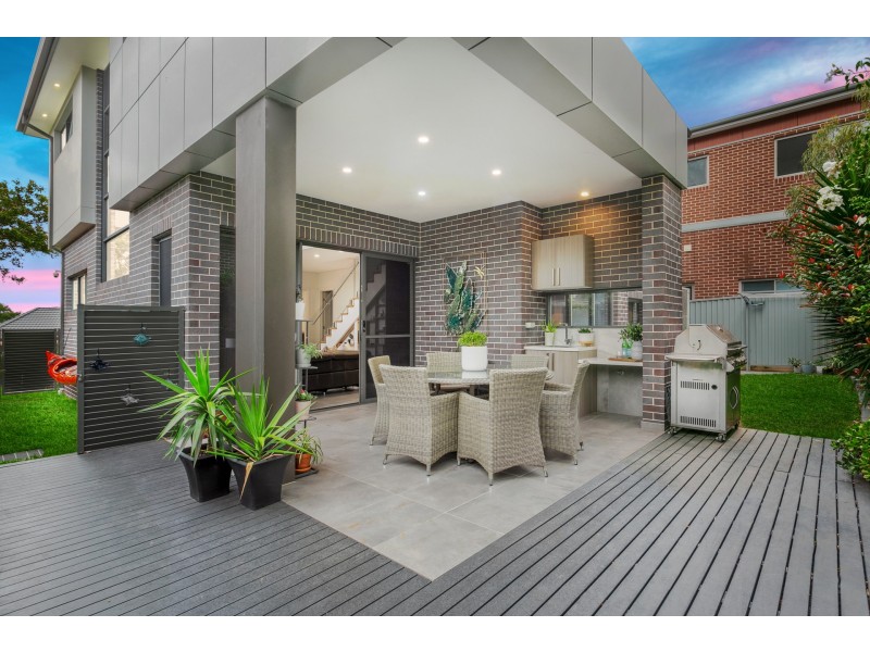 68 Easton Avenue, Sylvania NSW 2224