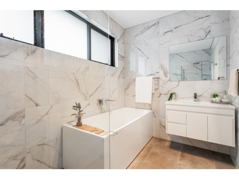 68 Easton Avenue, Sylvania NSW 2224