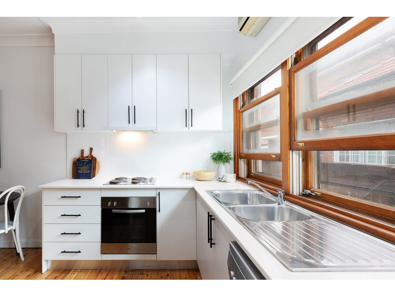 2/4 York Street, Rockdale NSW 2216