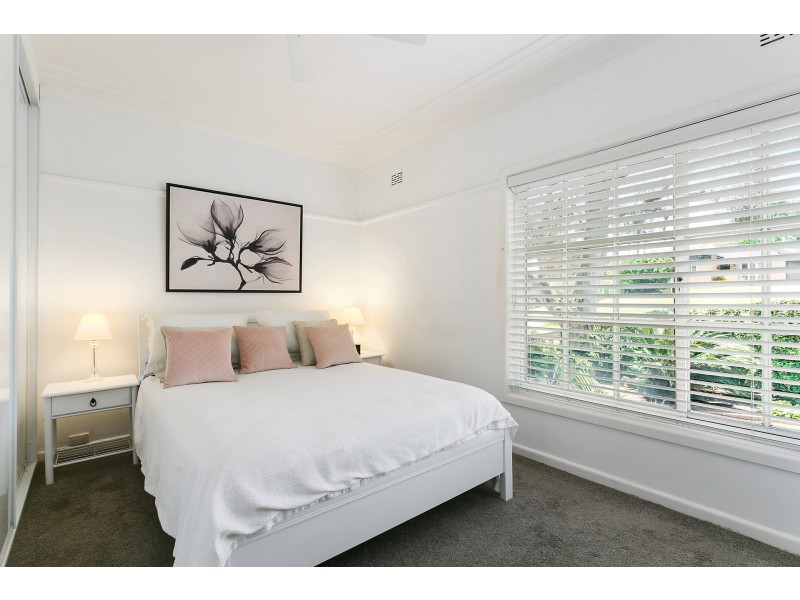 76 Forest Road, Miranda NSW 2228