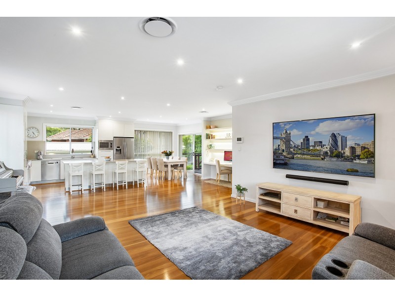 2 Woorak Crescent, Miranda NSW 2228