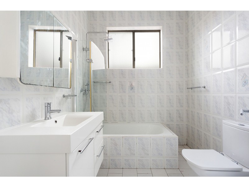 32 Seymour Street, Hurstville Grove NSW 2220