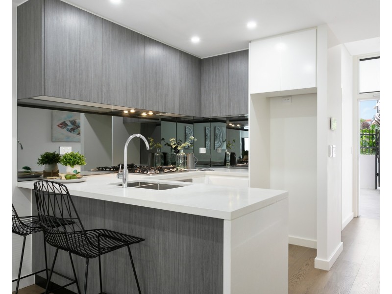 13A Garrigarrang Avenue, Kogarah NSW 2217