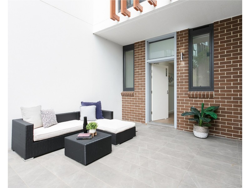 13A Garrigarrang Avenue, Kogarah NSW 2217