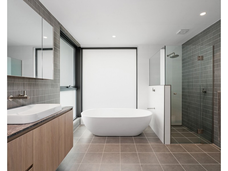 83 Old Taren Point Road, Taren Point NSW 2229