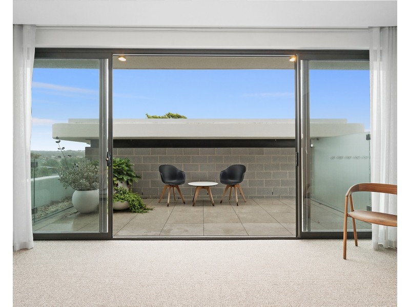 83 Old Taren Point Road, Taren Point NSW 2229
