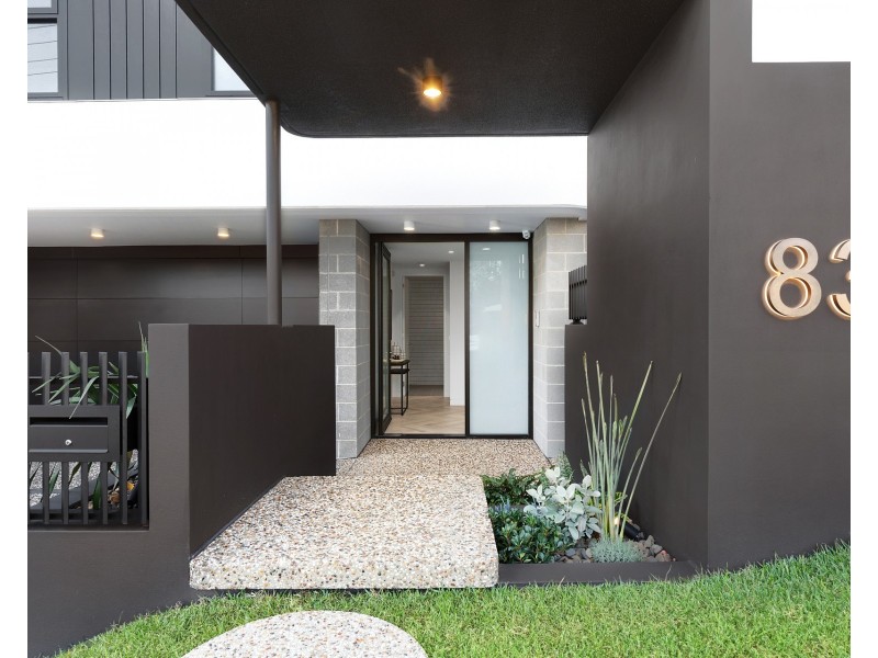 83 Old Taren Point Road, Taren Point NSW 2229