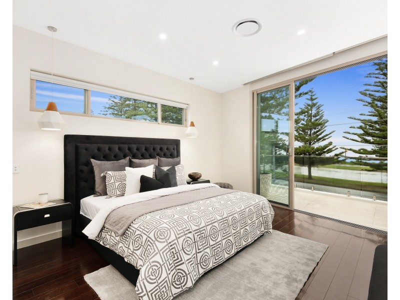 172 The Grand Parade, Monterey NSW 2217