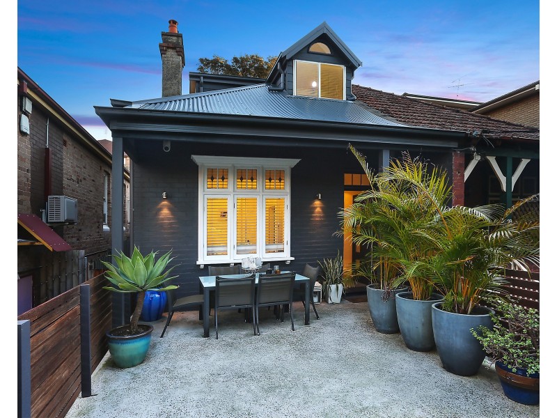 27 Mill Street, Carlton NSW 2218