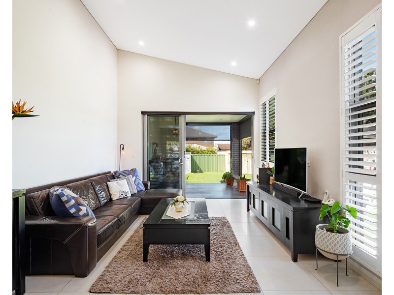 60B Crammond Boulevard, Caringbah NSW 2229