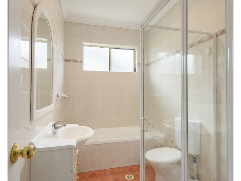 1/10 Preddys Road, Bexley NSW 2207