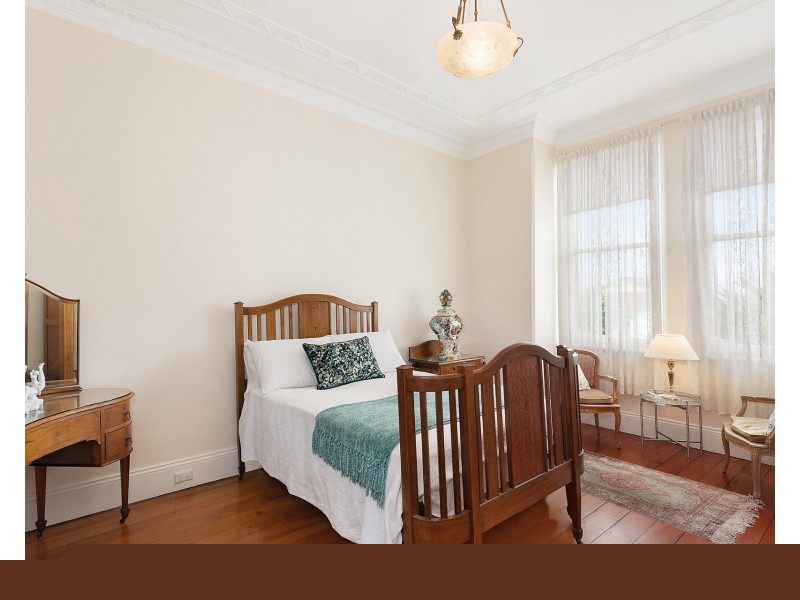 27 Segenhoe Street, Arncliffe NSW 2205