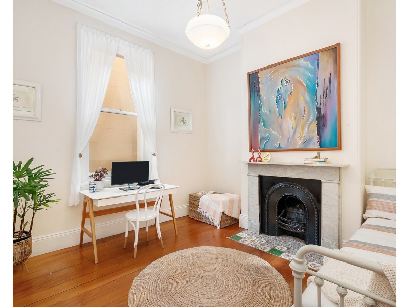 27 Segenhoe Street, Arncliffe NSW 2205