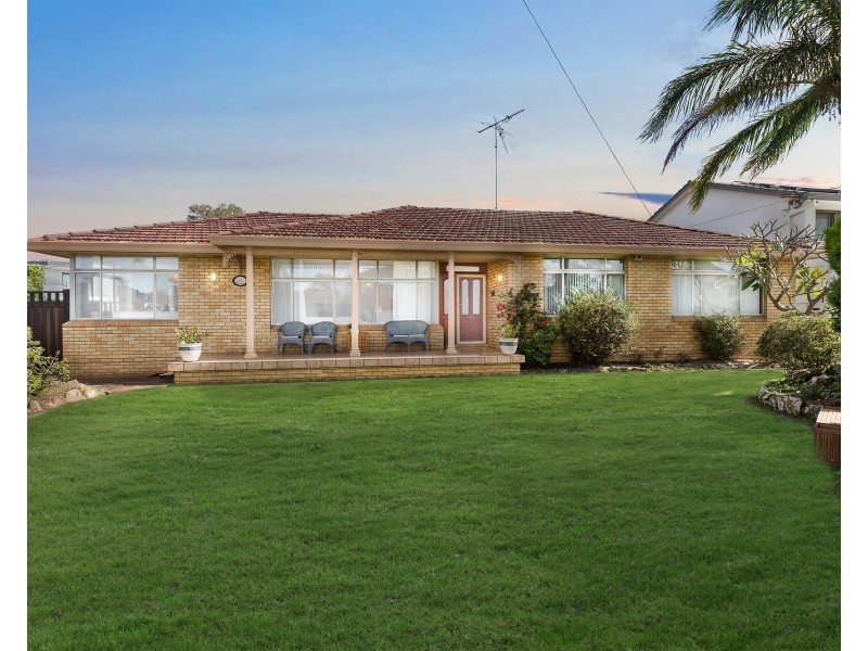 1 Ord Crescent, Sylvania Waters NSW 2224