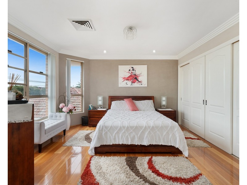 33 Russell Avenue, Sans Souci NSW 2219