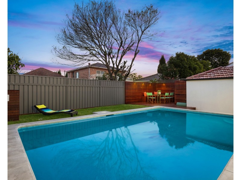 16 Lakeside Avenue, Monterey NSW 2217