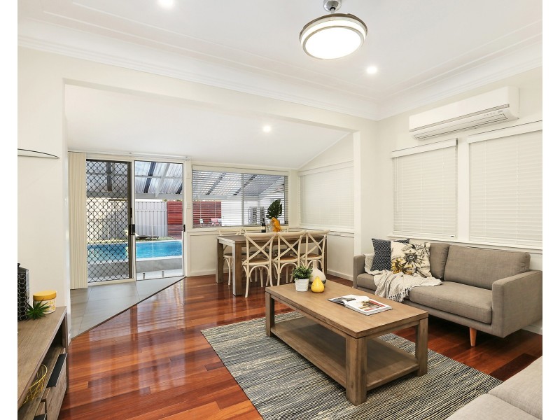 16 Lakeside Avenue, Monterey NSW 2217