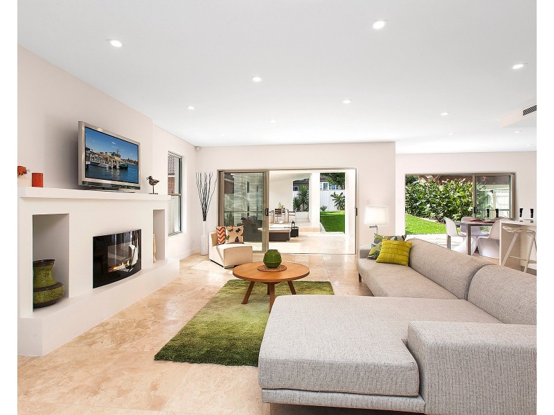 220 Carrington Avenue, Hurstville NSW 2220