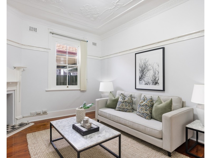 6 Wheeler Street, Carlton NSW 2218