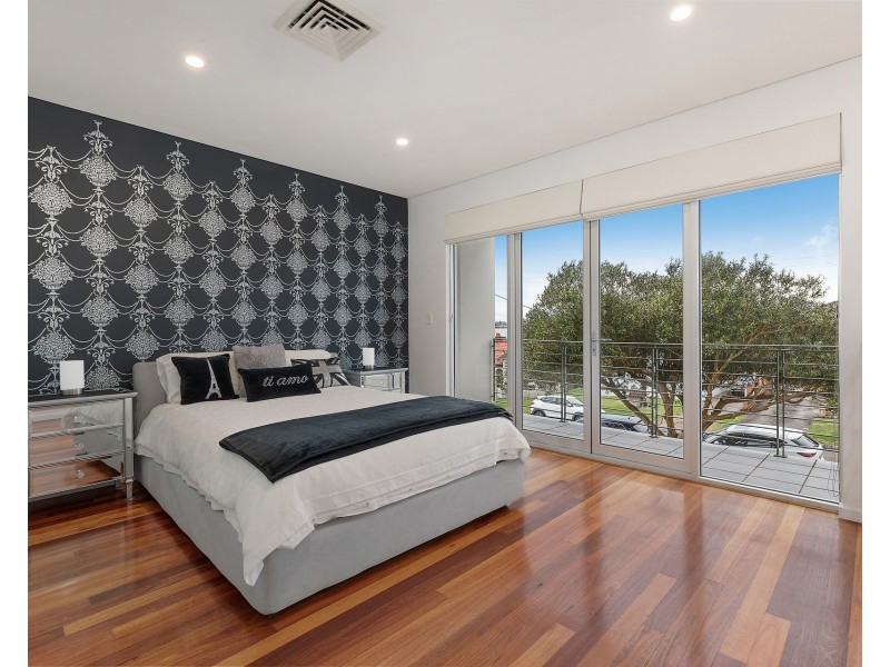 15 Glenview Street, Kogarah Bay NSW 2217