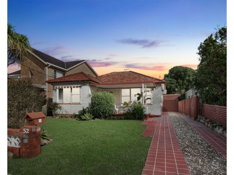 52 Napoleon Street, Sans Souci NSW 2219