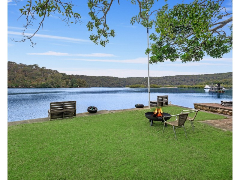 8-10 Mansion Point Road, Grays Point NSW 2232